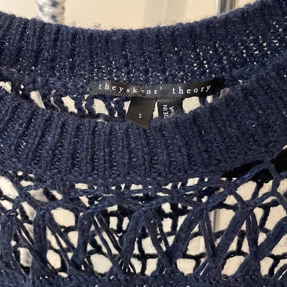 Theyskens’ Theory open knit cropped sweater - Picture 3 of 5